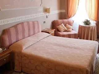 Hotel Martini Roma 3*,  Italia